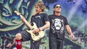 Image of Ugly Kid Joe w/ Platinum Moon